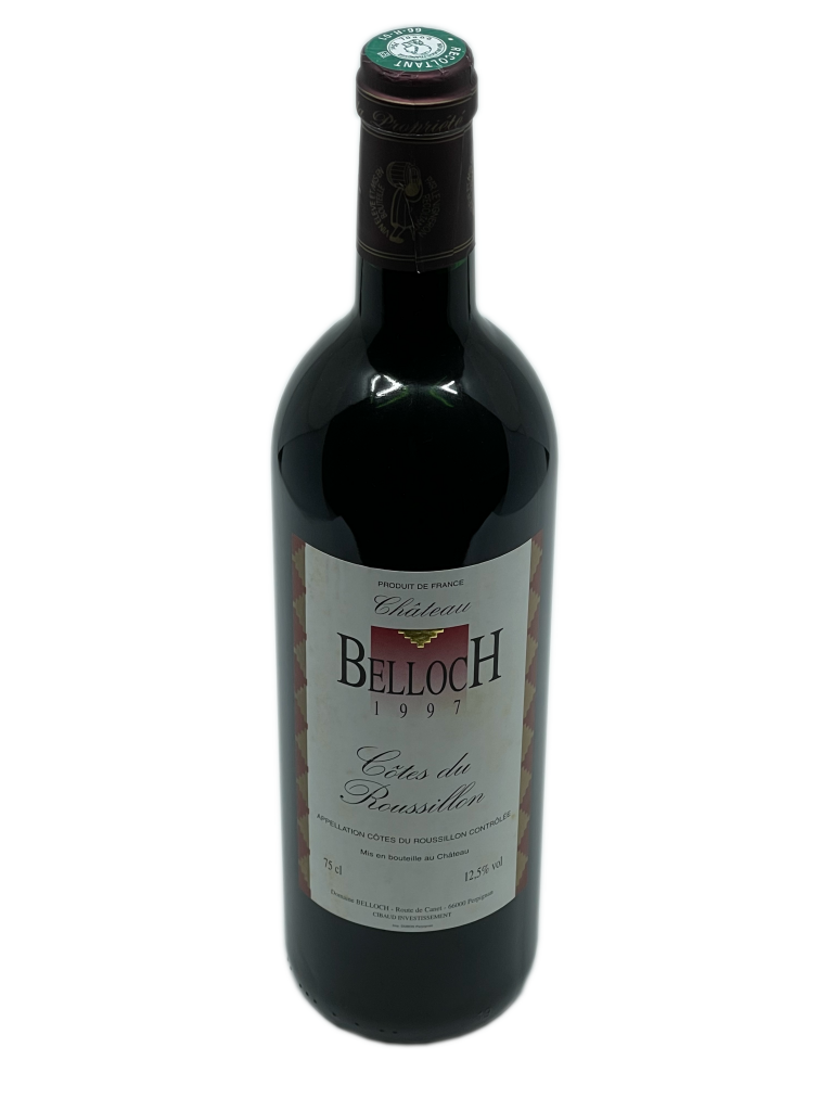 Languedoc Roussillon Côtes du Roussillon Domaine Sainte Germaine Château vignoble terroir tradition vigne vin rouge catalan harmonieux colline hectare gamme complète cépage assemblage arômes aromatique Muscat Petit Grain Alexandrie soleil ciel mer méditerrané influence maritime tempéré symphonie fruits miel couleurs nez bouche grenache macaque lladoner chais Perpignan VDN vin doux naturel millésime puissant chaleureux structuré complexe vinifié élevé rigoureux amoureux avant-goût Paradis