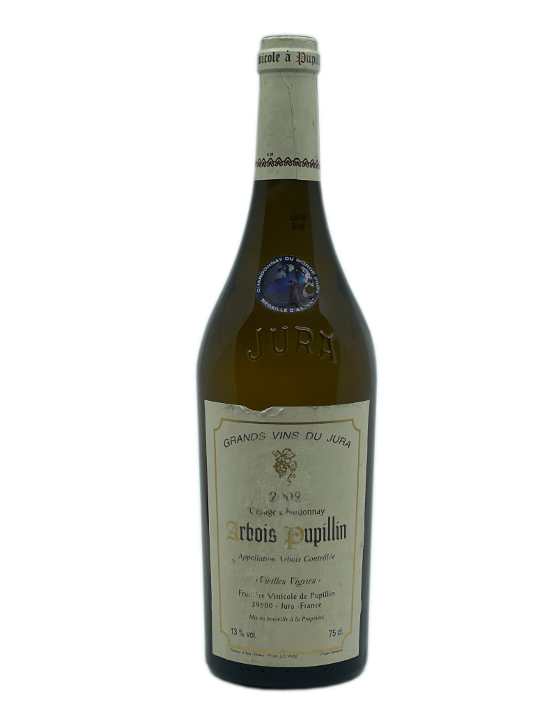 Jura Arbois Pupillin Chardonnay millésime Grand Vin France médaille or fruitière coopérative vinification traditionnelle puissant gourmand aromatique abricot pomme mûre miel floral rondeur longueur doux délicat équilibré finesse millésime cépage chardonnay vieilles vignes médaille argent concours international chardonnay du monde